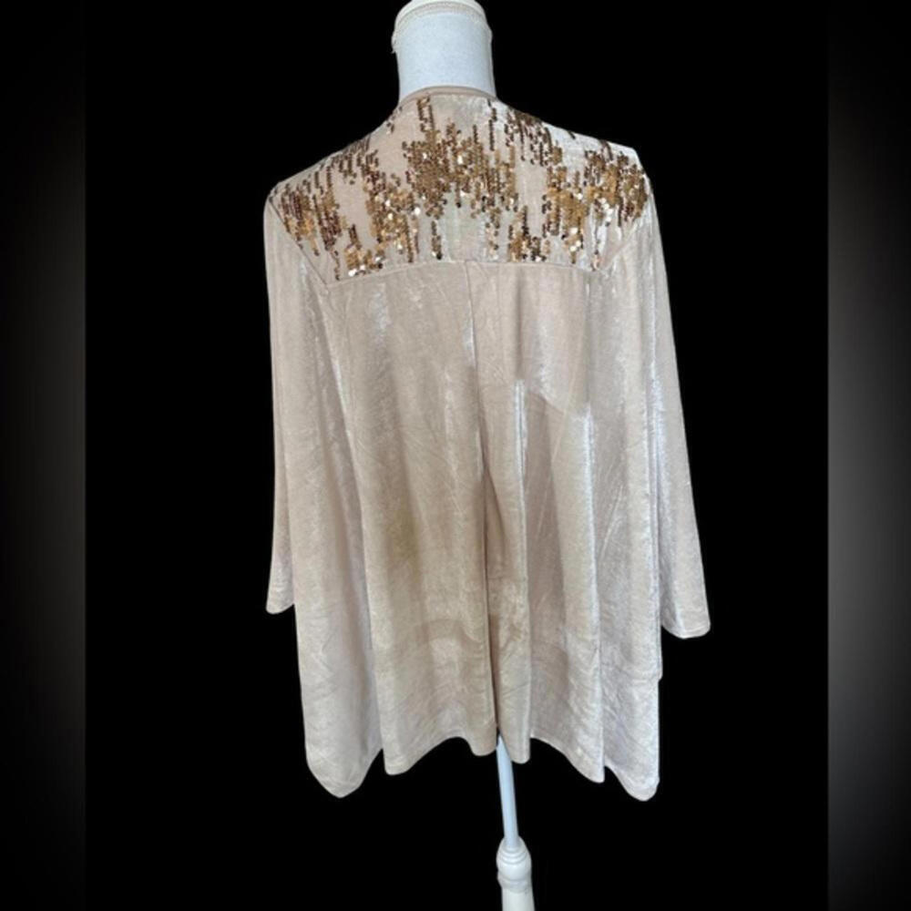 Marc New York womens cardigan. One size fits all.  Tan Color New with tags - Picture 4 of 4